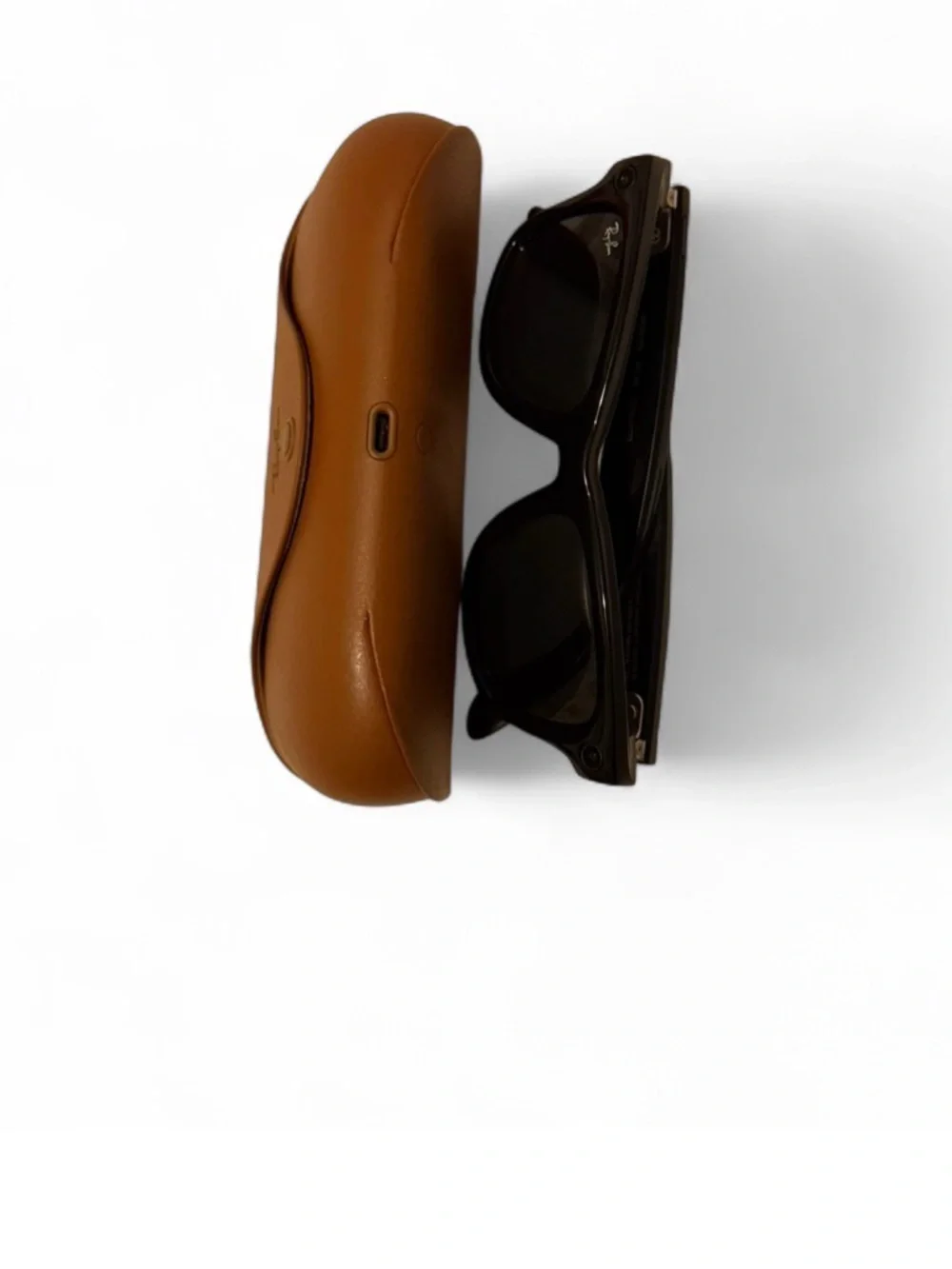 Ray-Ban Black Wayfarer Sunglasses with Brown Case